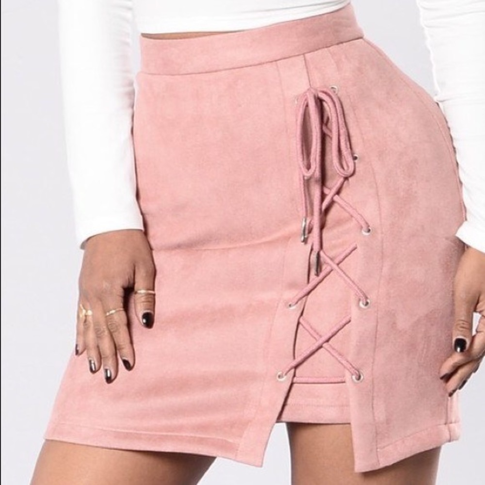 🌺Pink Suede Lace-Up Skirt🌺